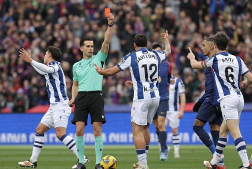 开元体最在线新网址-关键时刻皇家社会调整名单以备西甲，防线松动环节打磨，底气十足，训练强度明显提升的简单介绍