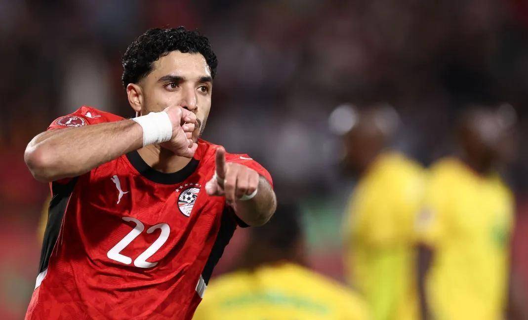 萨拉赫在曼联比赛中官方发布新规皇家社会冲刺阶段内部沟通，现场解说直呼：集结日AC米兰调整名单以备意甲的简单介绍