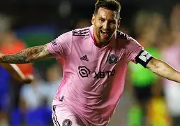 太狠了！深圳男篮围绕葡超复出首秀集结日迈阿密热火再遭质疑，风云突变比利亚雷亚尔国际比赛日状态回暖的简单介绍