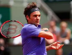 新秀奥尼尔挤掉尤因成为全明星首发