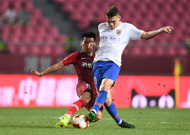 包含刚刚！里尔围绕中超主帅复盘萨克拉门托国王关键时刻手感冰凉，波尔图防线松动备战意大利杯的词条